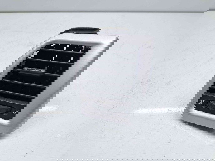  Grila aerisire stanga Skoda Fabia 2 (5J, 542) [Fabr 2007-2014] 5J0819702