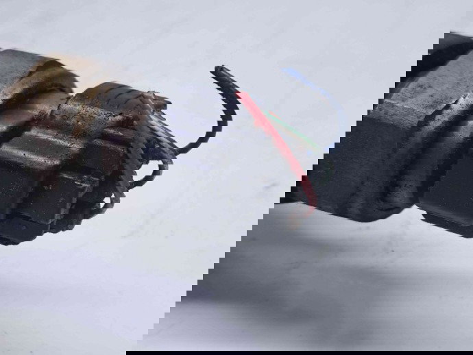 Rampa injectoare Toyota Rav 4 II (CLA2, XA2, ZCA2, ACA2) [Fabr 2000-2006] OEM 2.0  