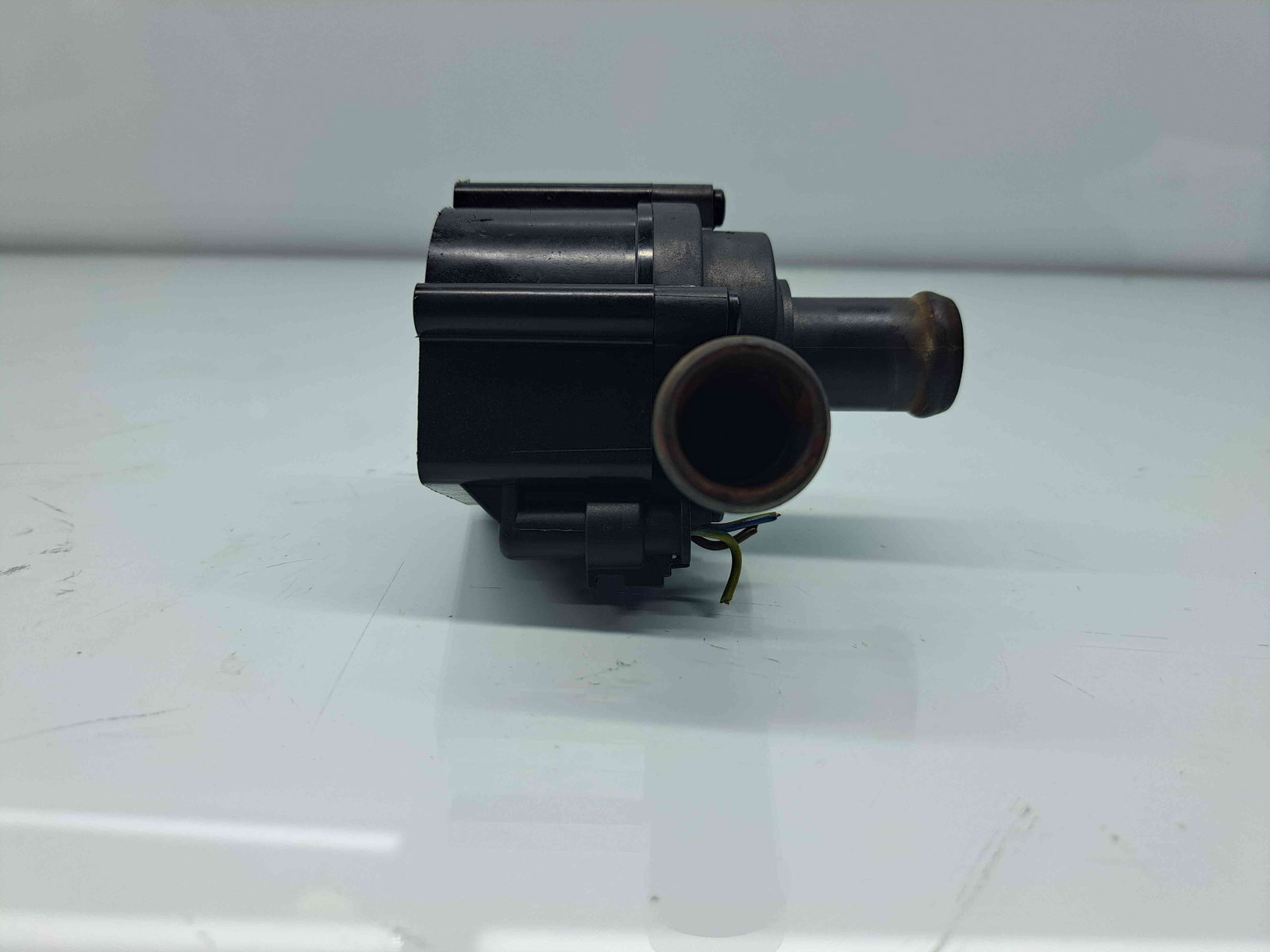 Pompa recirculare apa Audi Q7 (4LB) [Fabr 2006-2014] 059121012 3.0 TDI CASA 176KW / 240CP - imagine 1