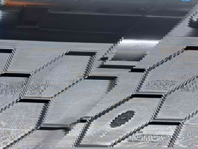  Scrumiera Audi Q7 (4LB) [Fabr 2006-2014] 4L0857951