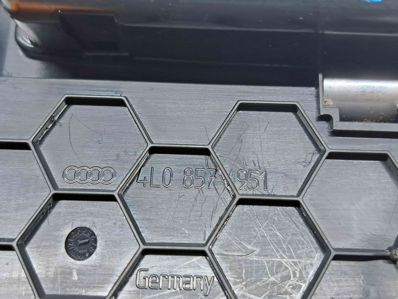 Scrumiera Audi Q7 (4LB) [Fabr 2006-2014] 4L0857951 - imagine 4