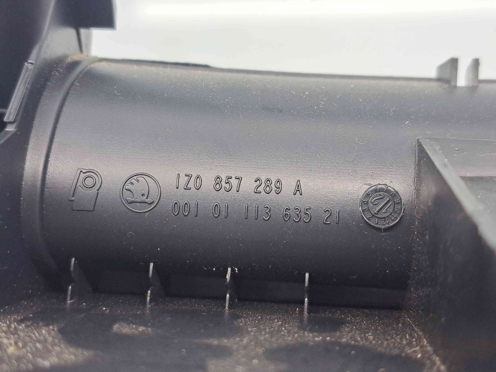 Trimuri bord Skoda Octavia 2 Combi (1Z5) [Fabr 2004-2013] Facelift 1Z0857289 - imagine 3