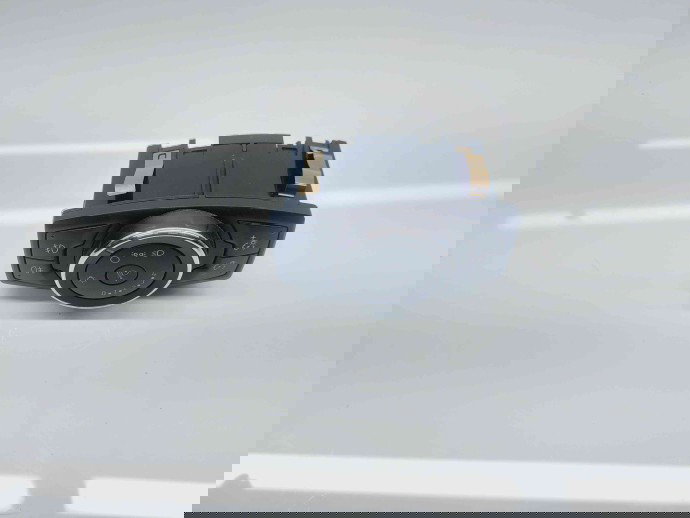  Bloc lumini Ford B-Max [Fabr 2012-prezent] AV1T13D061CB