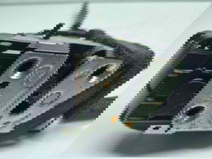 Broasca usa dreapta spate Nissan Juke [Fabr 2010-2014] Hatchback OEM