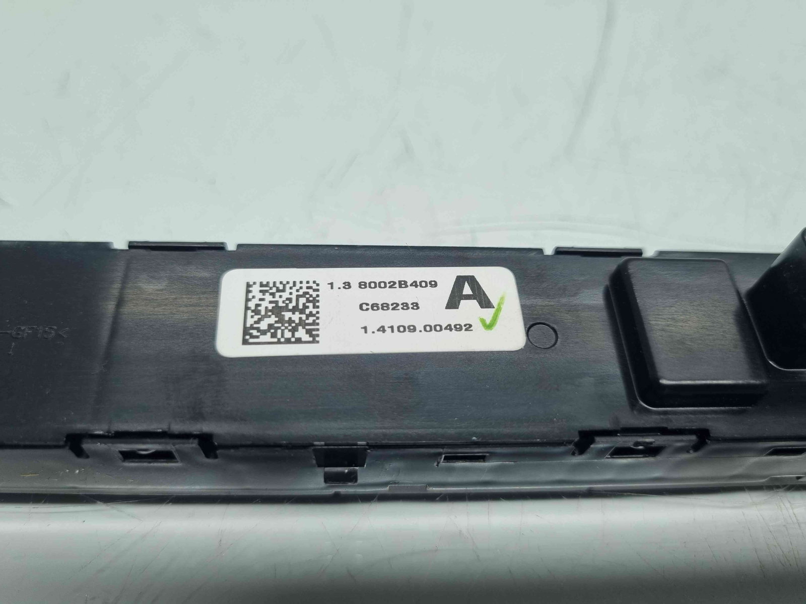 Buton avarii MITSUBISHI Outlander III [Fabr 2012-2014] 8002B409 - imagine 6