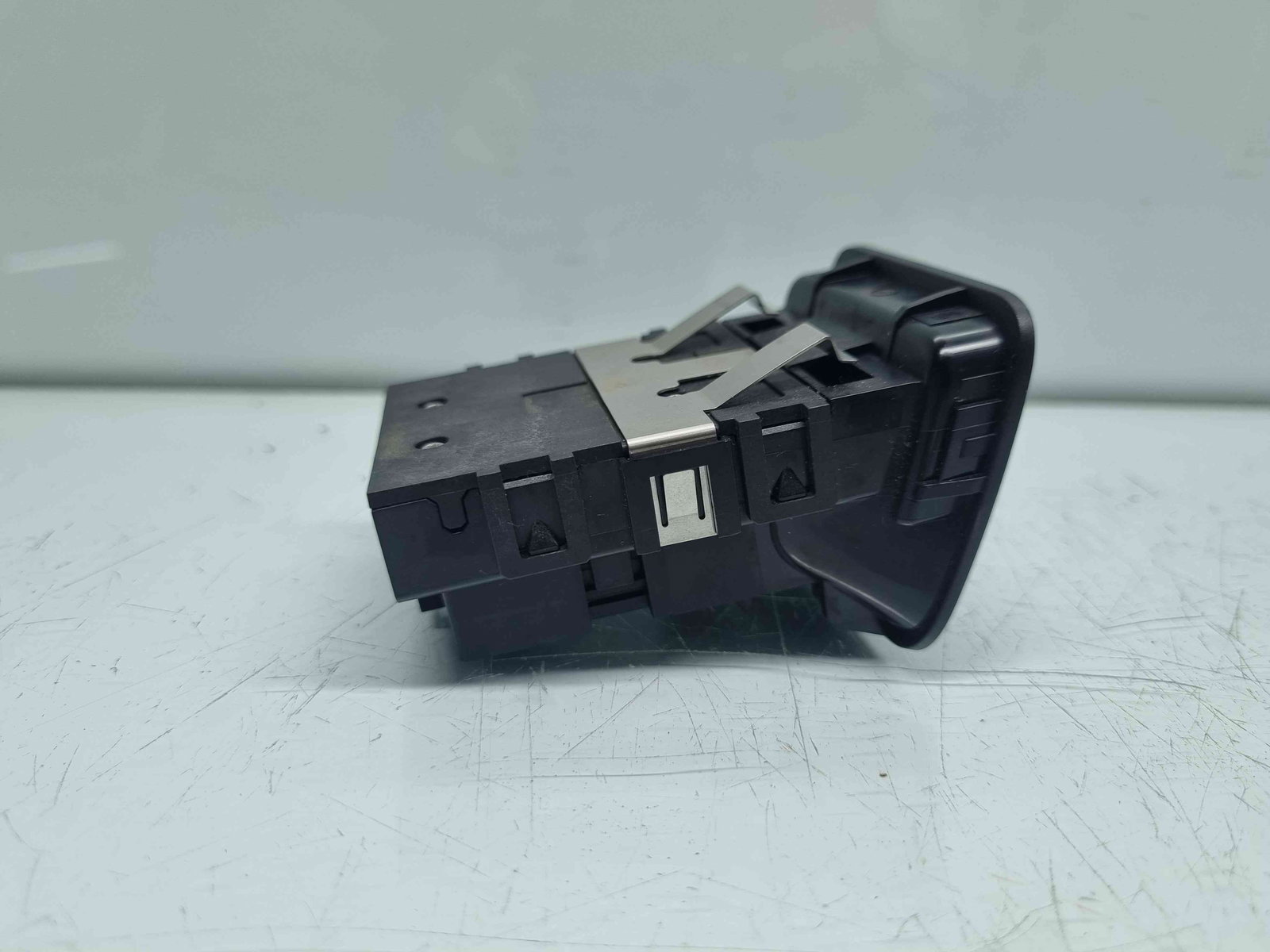 Buton frana de mana Mercedes Clasa A (W176) [Fabr 2012-2018] A2469050451u0002 - imagine 2