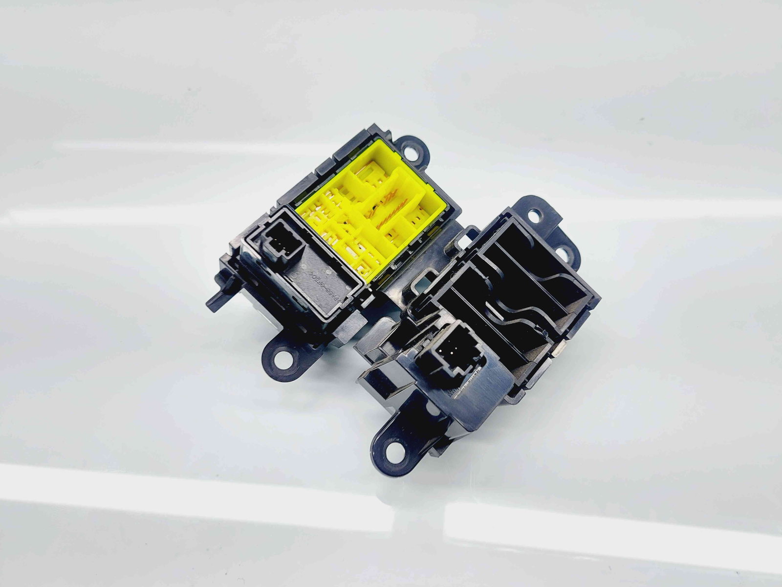 Buton reglaj oglinzi Nissan Juke [Fabr 2010-2014] Hatchback OEM - imagine 2