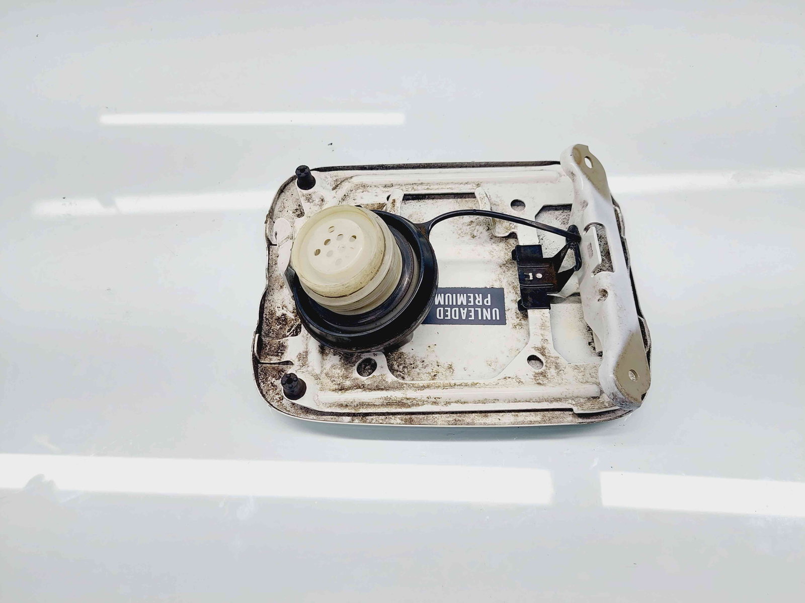 Capac rezervor Nissan Juke [Fabr 2010-2014] Hatchback 326 Brilliant White - imagine 2