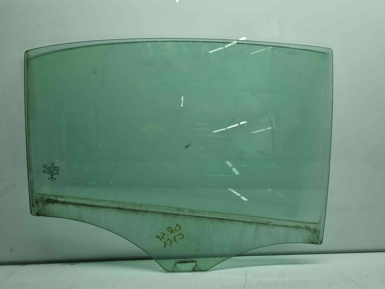 Geam usa dreapta spate Mercedes Clasa A (W176) [Fabr 2012-2018] OEM - imagine 1