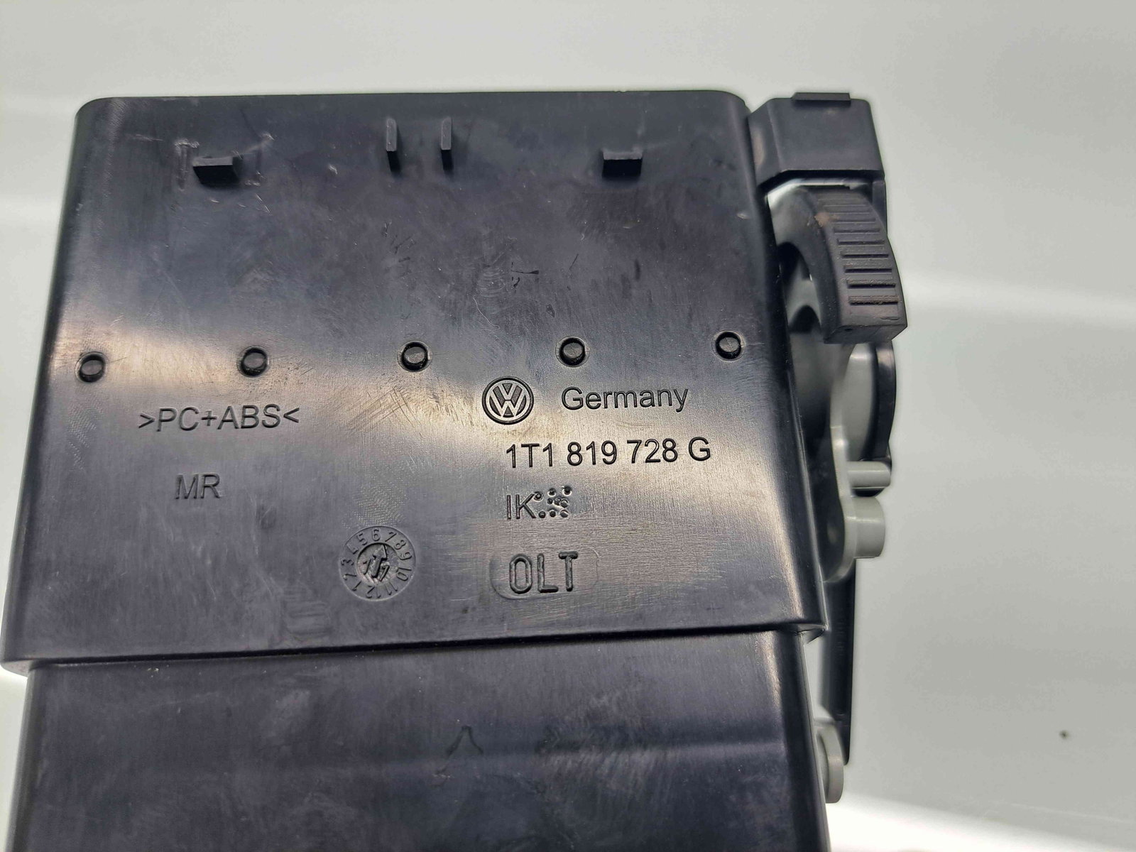 Grila aerisire centrala Volkswagen Touran II (1T3) [Fabr 2010-2015] 1T1819728 - imagine 4