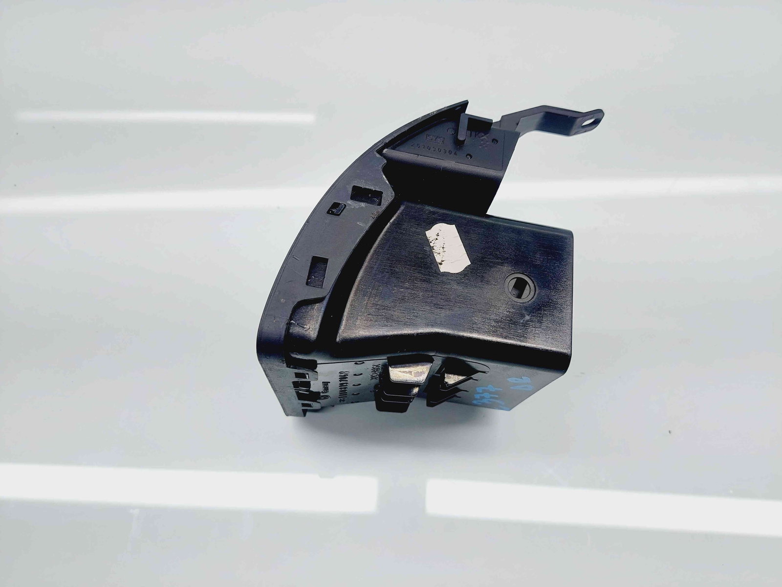 Grila aerisire dreapta Volkswagen Touran (1T1, 1T2) [Fabr 2003-2010] Facelift 1T0819704B - imagine 2