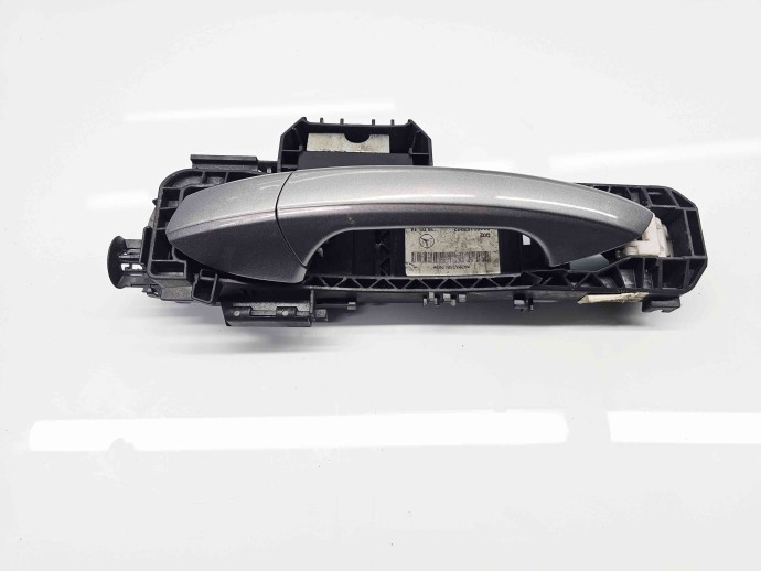 Maner usa stanga fata Mercedes Clasa A (W176) [Fabr 2012-2018] A2047601634 / A2047601900