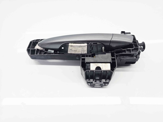 Maner usa stanga fata Mercedes Clasa A (W176) [Fabr 2012-2018] A2047601634 / A2047601900