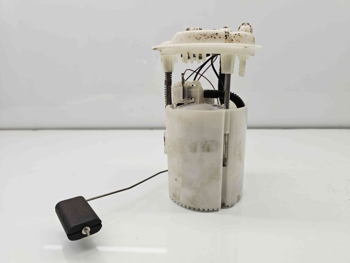 Pompa combustibil Renault Megane 3 (B95) [Fabr 2008-2016] 172020029R 1.6 B K4M848 74KW / 101CP