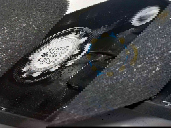 Tweeter dreapta 3C8035411 Volkswagen Golf 5 1.6 BGU 2004-2008