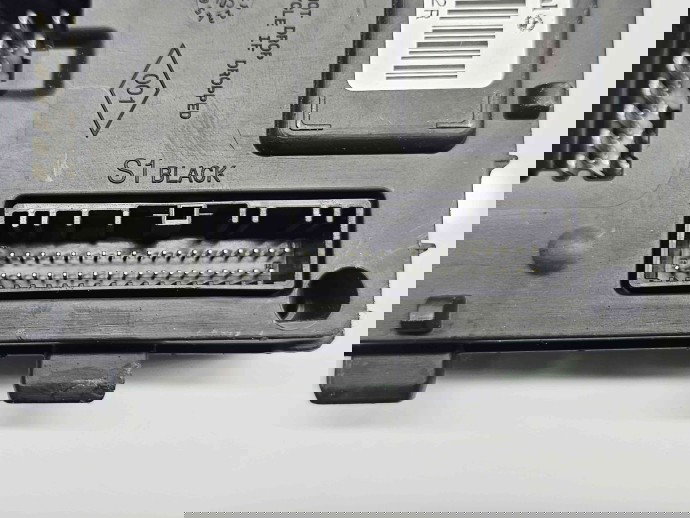  Modul confort Renault Clio 4 (B98) Hatchback [Fabr 2012-2020] 284B17552R / A2C92226705