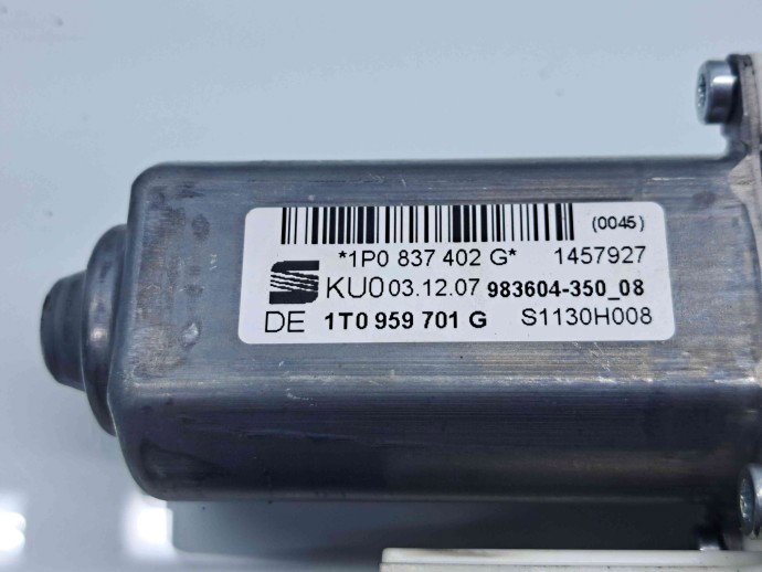 Motoras geam dreapta fata Seat Leon (1P1) FR [Fabr 2005-2011] 1T0959701