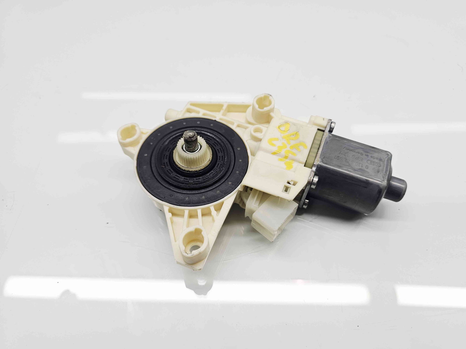 Motoras geam dreapta fata Mercedes Clasa A (W176) [Fabr 2012-2018] A2469065200 - imagine 1