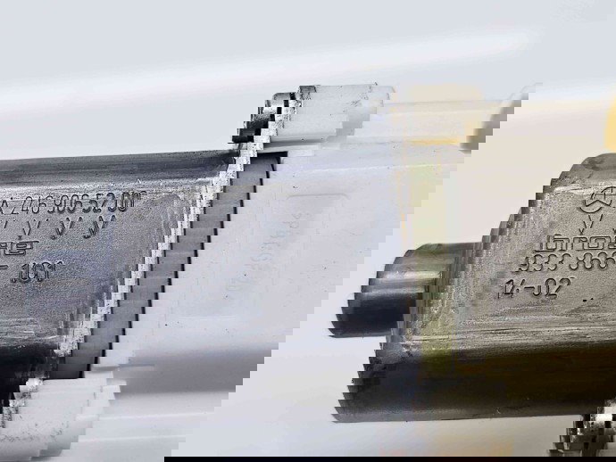 Motoras geam dreapta fata Mercedes Clasa A (W176) [Fabr 2012-2018] A2469065200