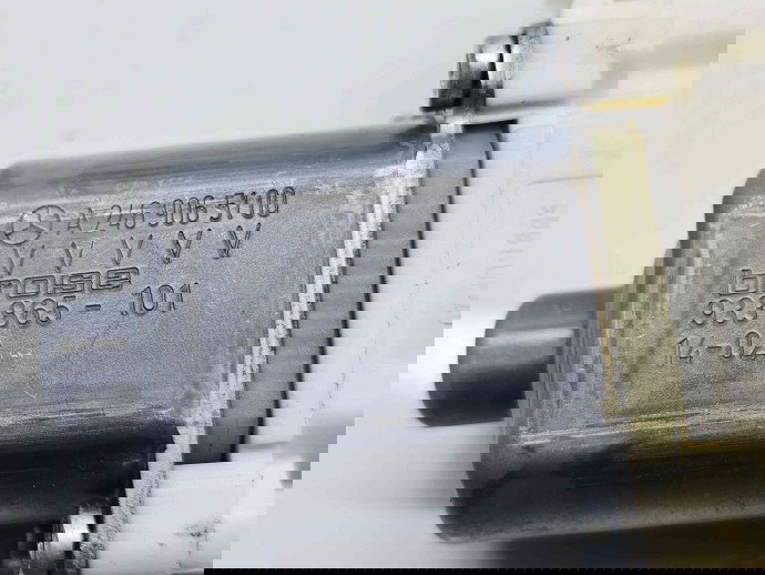 Motoras geam stanga fata Mercedes Clasa A (W176) [Fabr 2012-2018] A2469065100