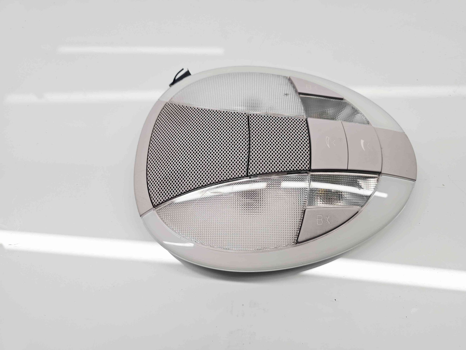 Plafoniera fata Mercedes Clasa E T-Model (S211) [Fabr 2003-2009] Facelift A2118207401 - imagine 1