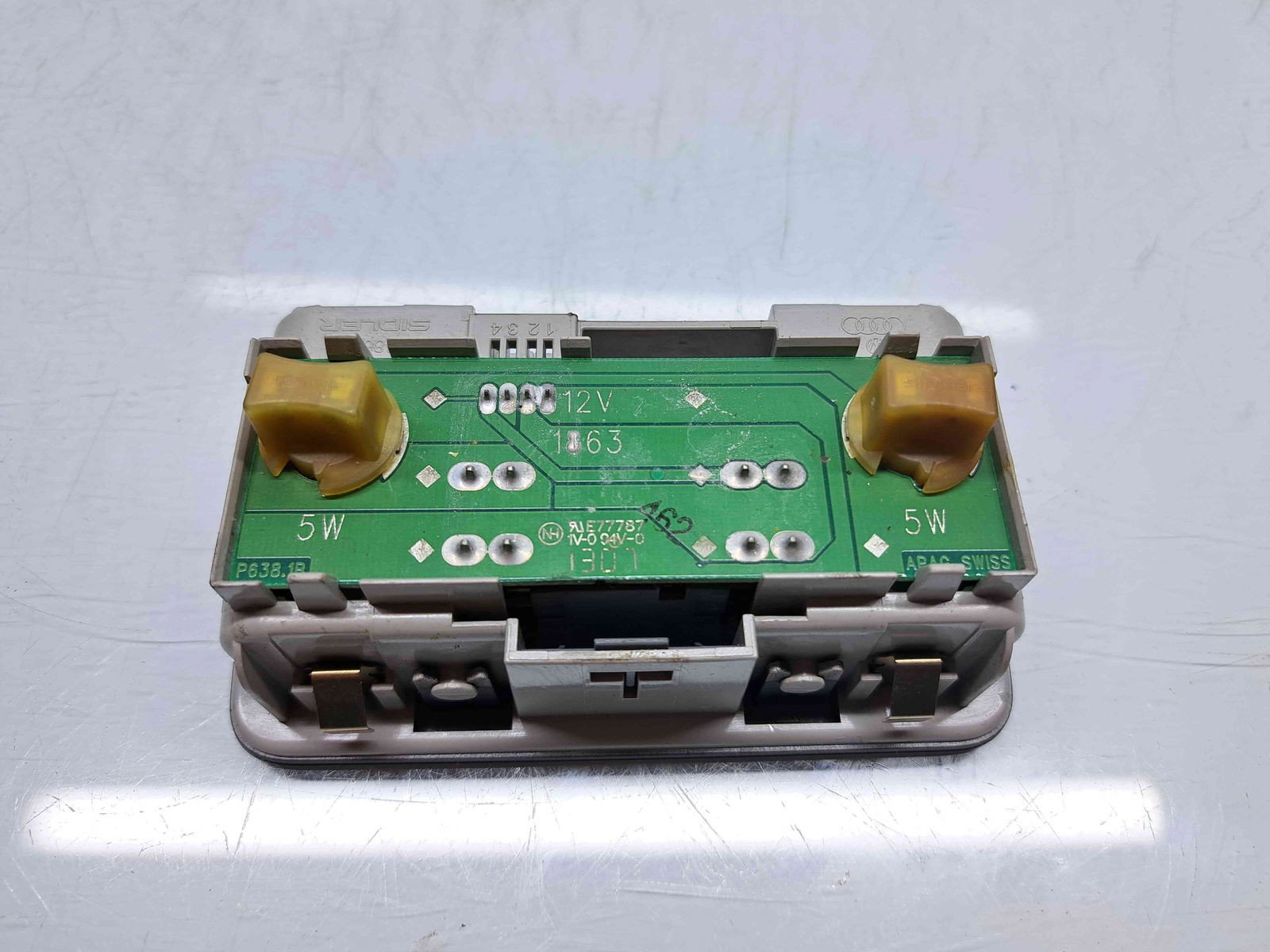 Plafoniera spate AUDI A6 (4F2, C6) [Fabr 2004-2010] 4L0947124A - imagine 3