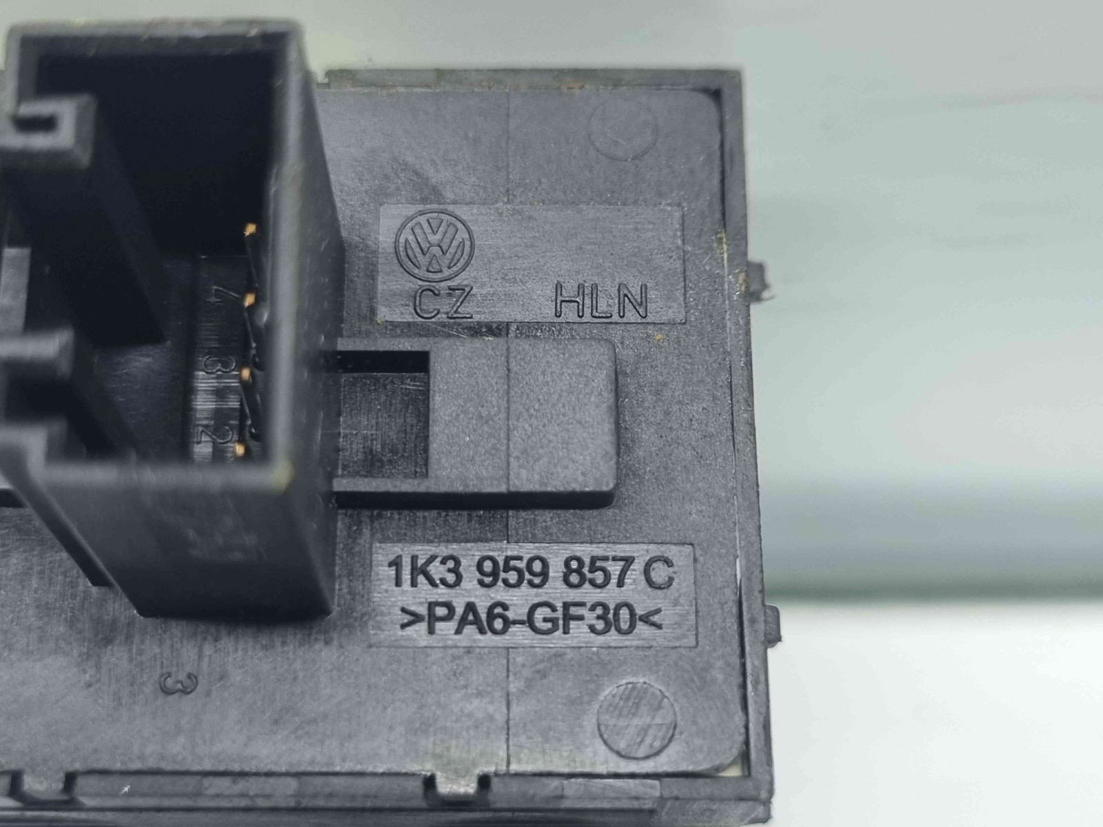 Butoane comanda geamuri sofer Volkswagen Eos (1F7, 1F8) [Fabr 2006-2015] 1K3959857C - imagine 2