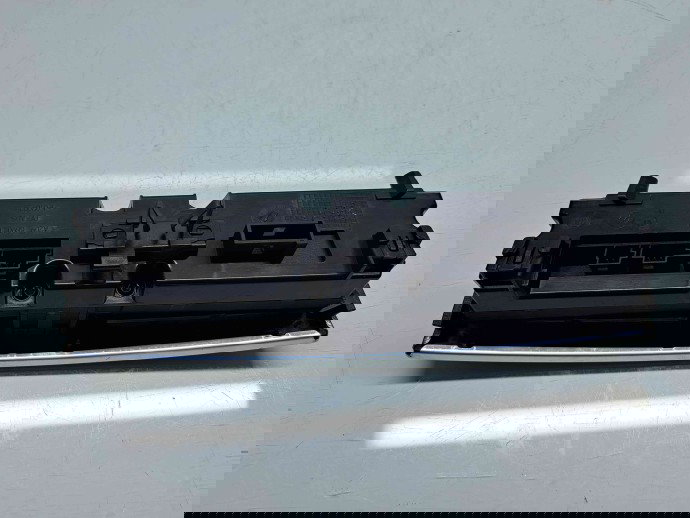  Butoane comenzi consola centrala Mercedes Clasa CLK (C209) [Fabr 2002-2009] A2096890031