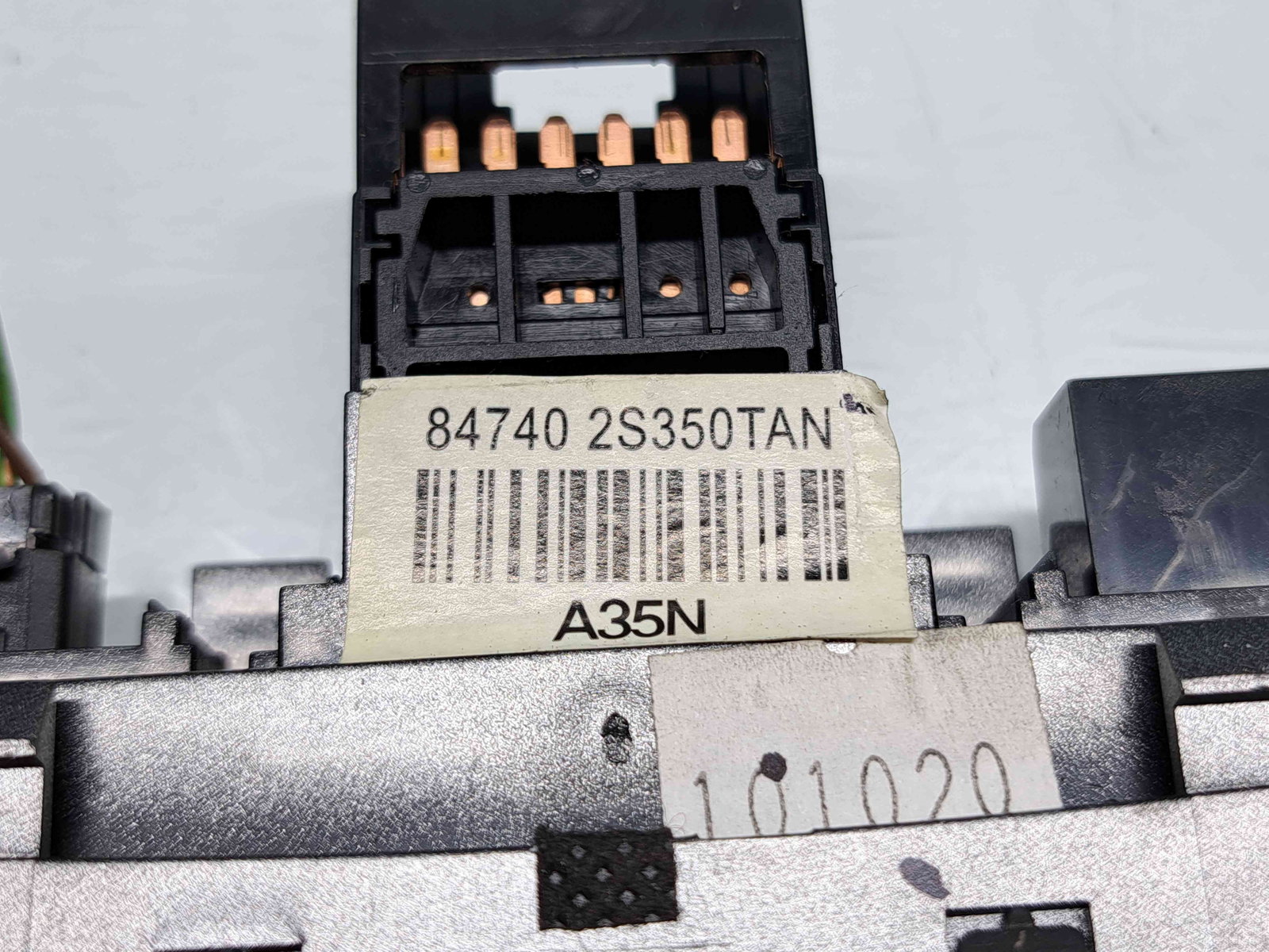 Buton avarii Hyundai ix35 (LM) [Fabr 2010-2017] 84740-2S350TAN - imagine 4