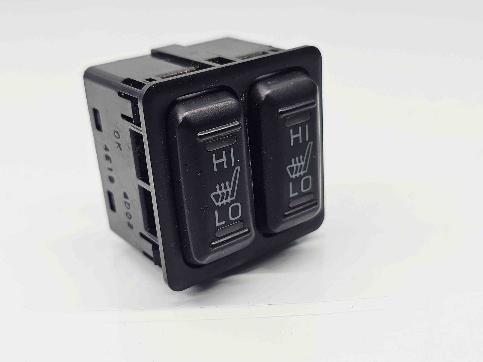 Buton incalzire scaune MITSUBISHI Outlander III [Fabr 2012-2014] OEM - imagine 4