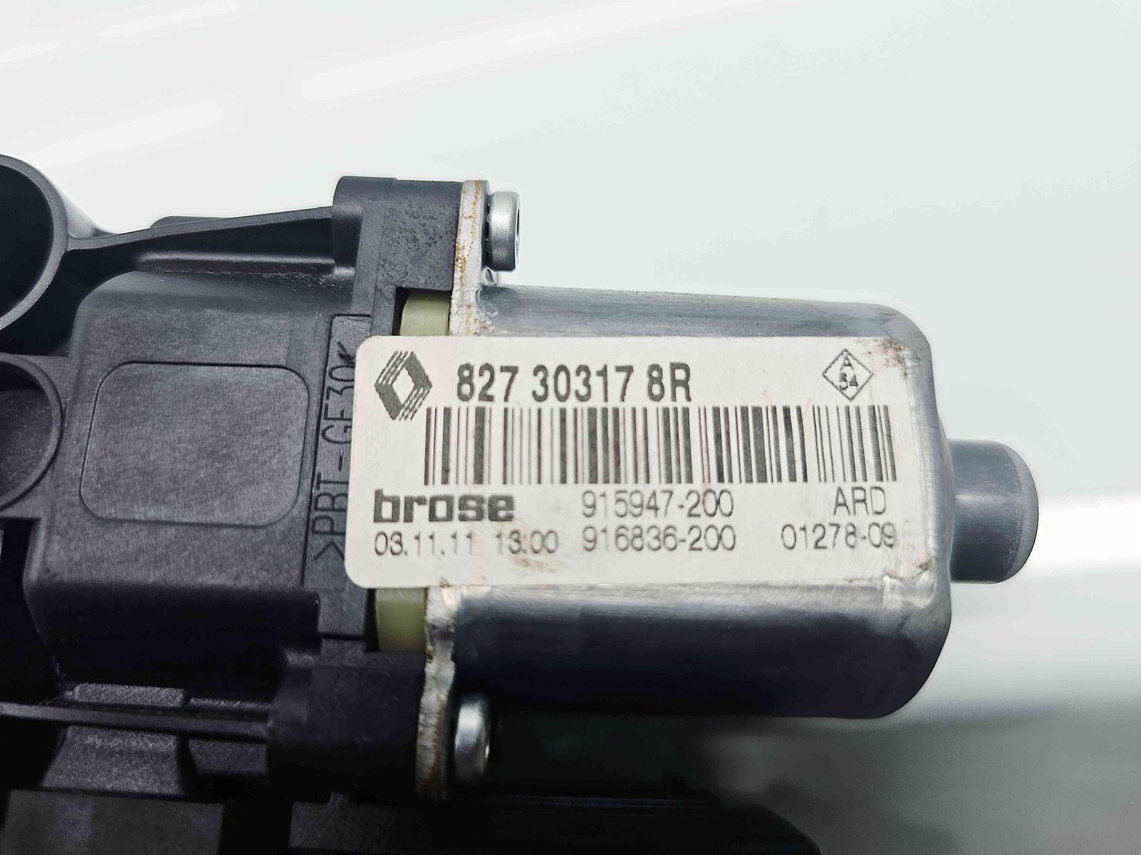 Motoras geam dreapta spate Renault Scenic 3 [Fabr 2009-2015] 827303178R - imagine 4