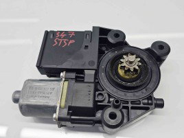 Motoras geam stanga spate Renault Scenic 3 [Fabr 2009-2015] 827310166R