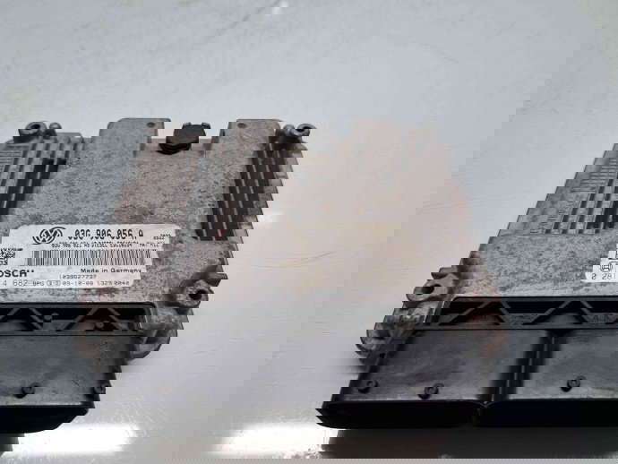 Calculator motor ECU Volkswagen Touran (1T1, 1T2) [Fabr 2003-2010] Facelift 03G906056A 1.9 TDI BLS 77KW / 105CP