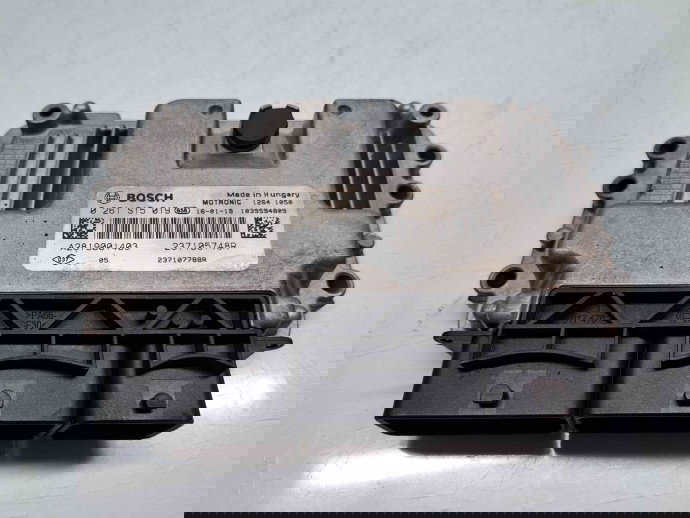 Calculator motor ECU SMART Fortwo Coupe (W453) [Fabr 2014-2019] 237105748R / 0261W15019 1.0 Benz 281920 52KW / 71CP