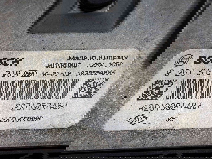 Calculator motor ECU SMART Fortwo Coupe (W453) [Fabr 2014-2019] 237105748R / 0261W15019 1.0 Benz 281920 52KW / 71CP