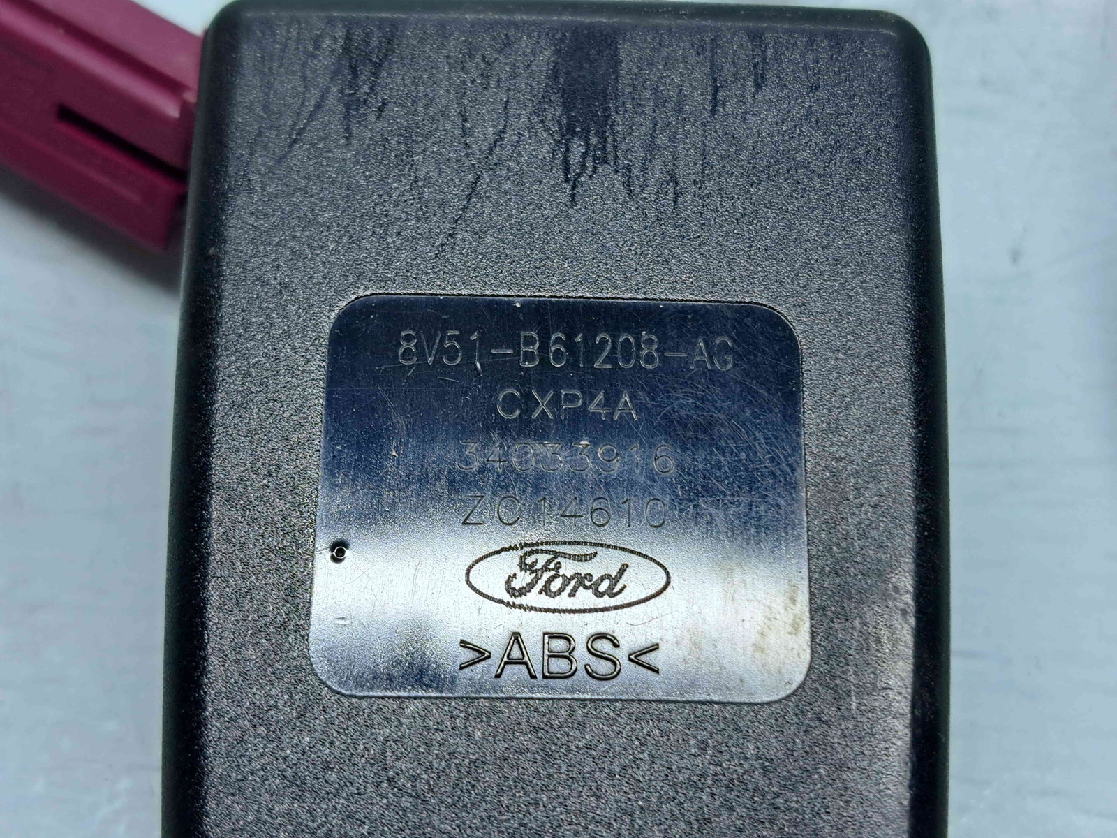 Capsa centura stanga fata Ford Fiesta 6 [Fabr 2008-2019] 8V51-B61208-AG - imagine 3