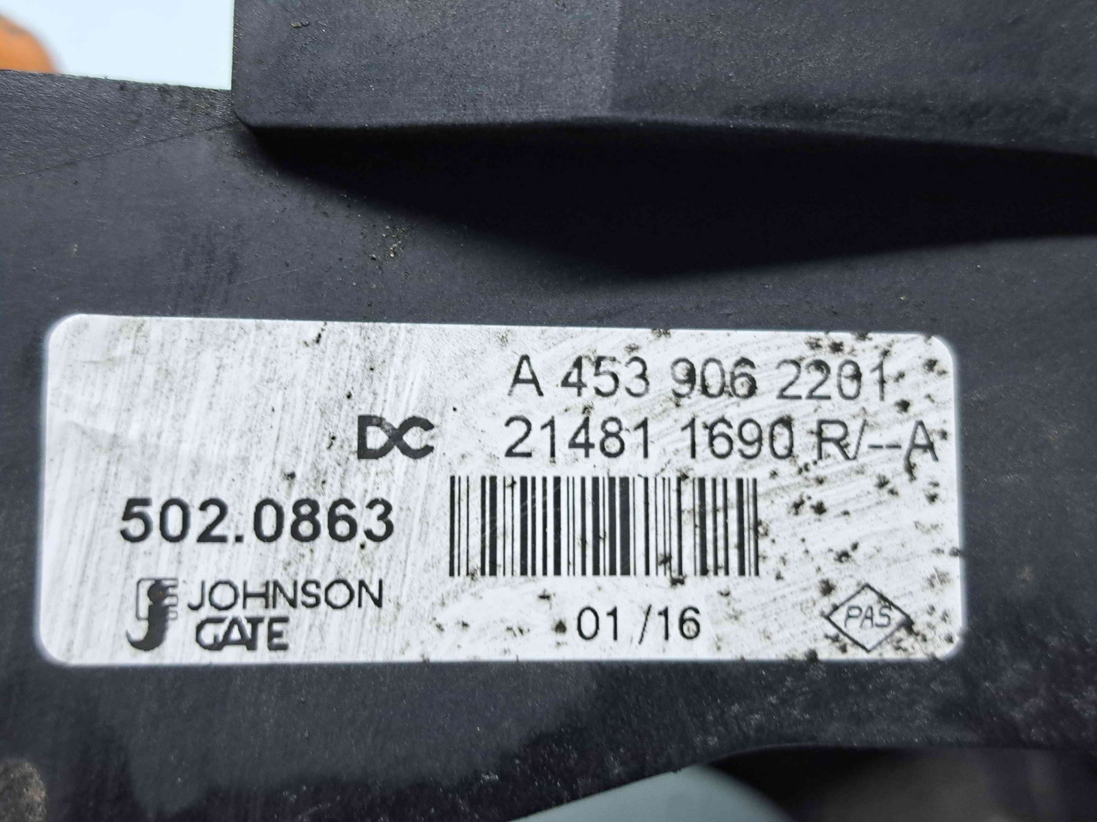 Electroventilator SMART Fortwo Coupe (W453) [Fabr 2014-2019] 214811690R 1.0 Benz 281920 52KW / 71CP - imagine 5