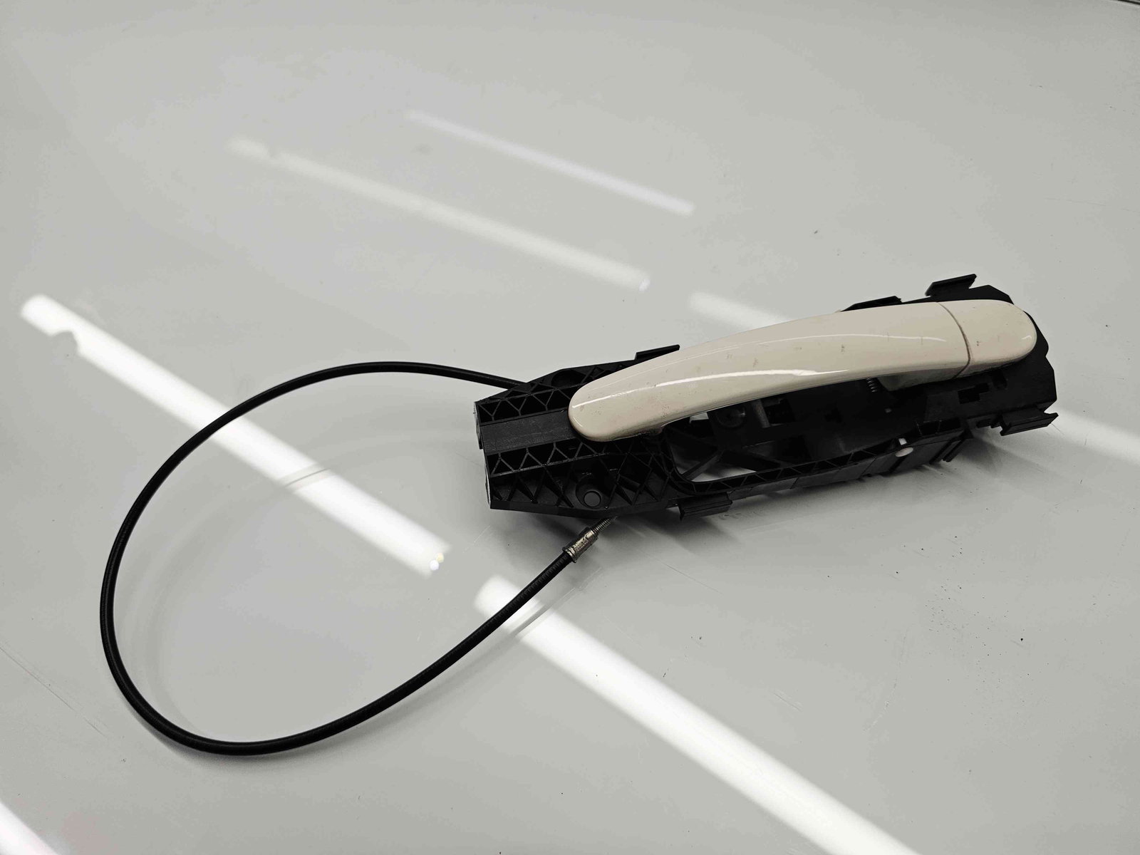 Maner usa stanga spate Seat Ibiza 5 (6J5) [Fabr 2008-2017] LB9A - imagine 2