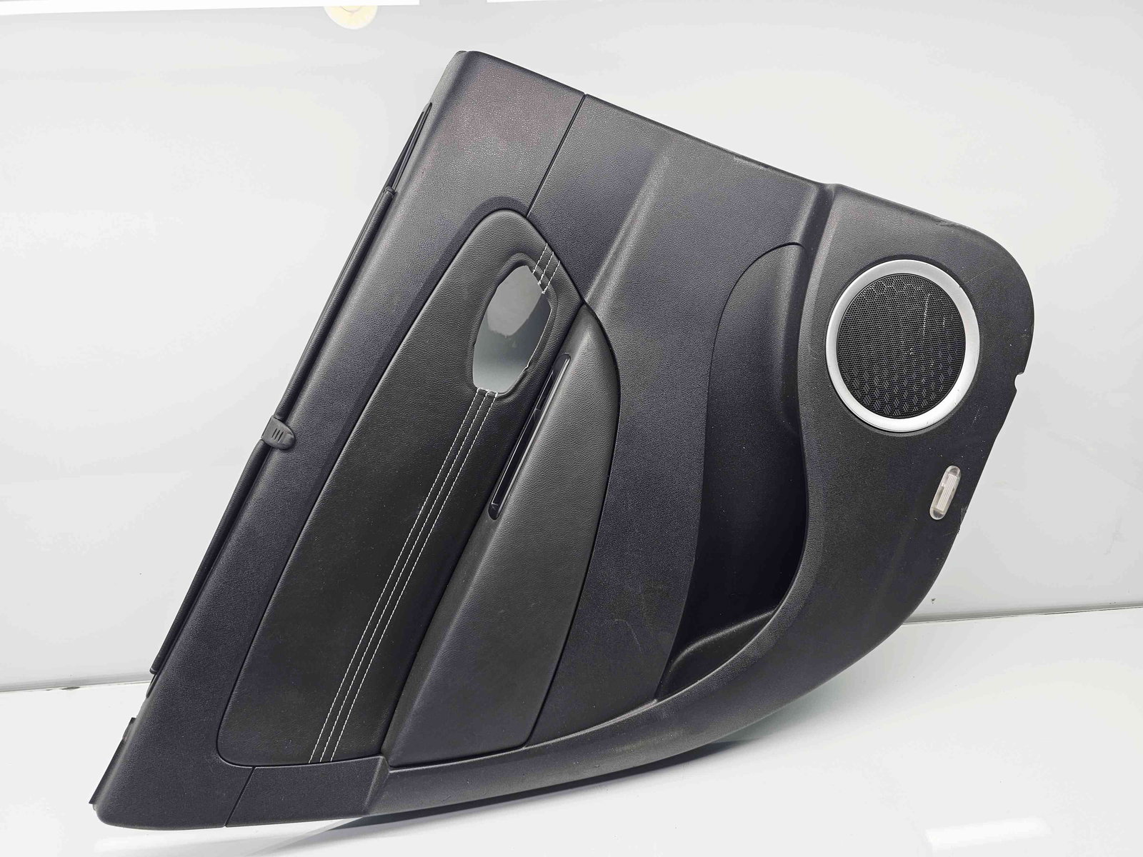 Tapiterie usa stanga spate Renault Scenic 3 [Fabr 2009-2015] 829A18895R - imagine 1