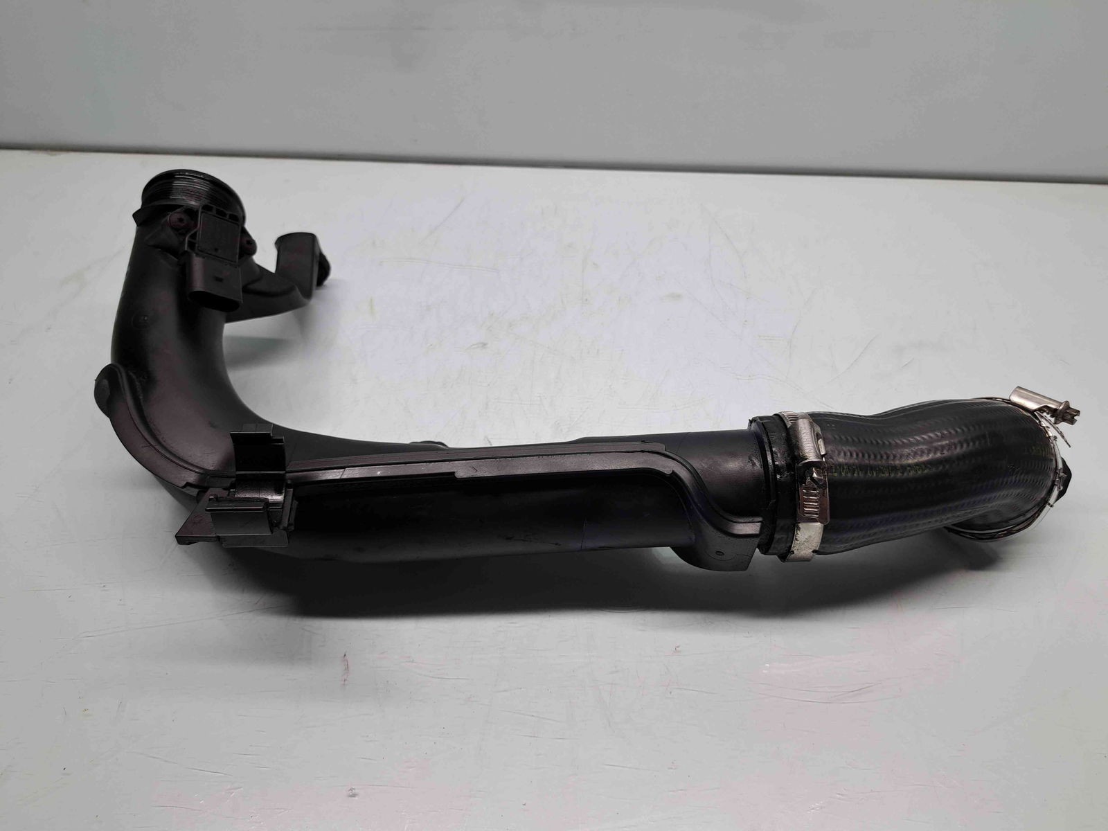Tub intercooler Volkswagen Passat B6 (3C2) [Fabr 2005-2010] 1K0145770AE 2.0 TDI CFHC 103KW / 140CP