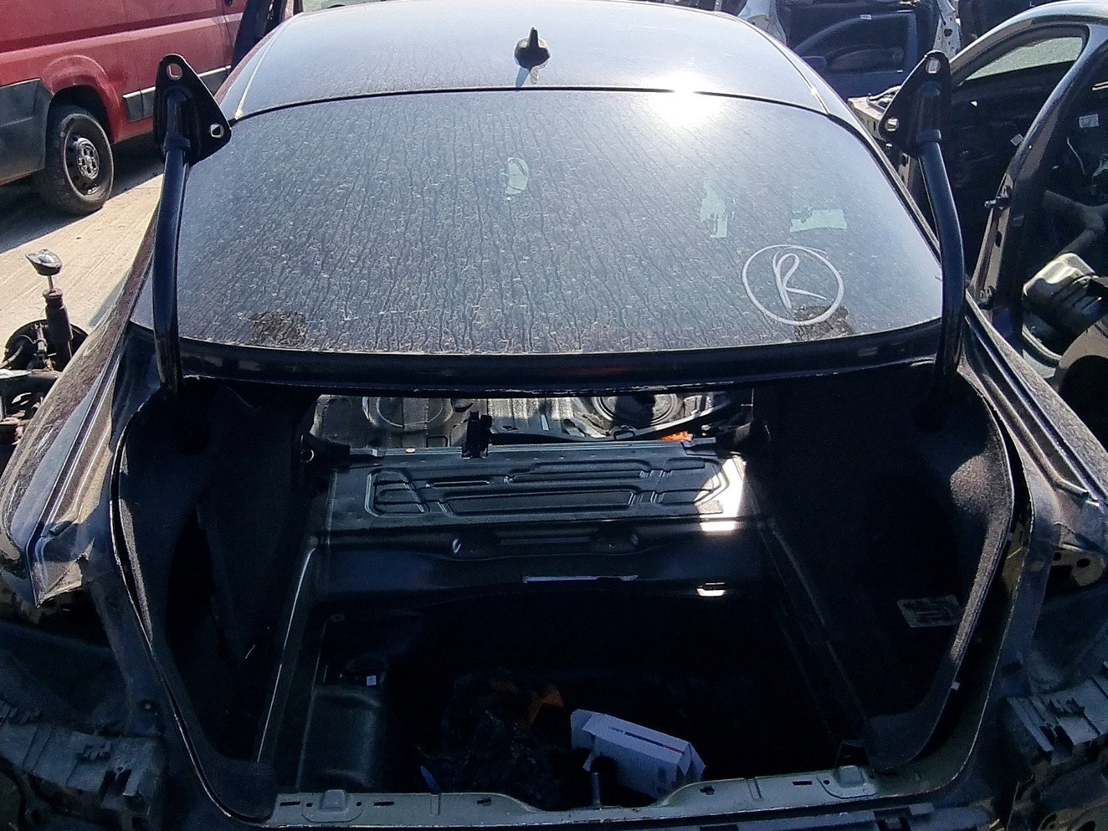 Suport balama capota Volkswagen Passat CC (358) Facelift [Fabr 2012-2016] 2.0 TDI CFFB 103 KW / 140CP