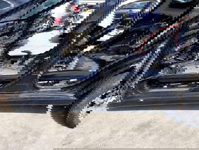 Prag lateral stanga MITSUBISHI Outlander III [Fabr 2012-2014] 2.0 Hibrid 4B11 149KW / 203CP