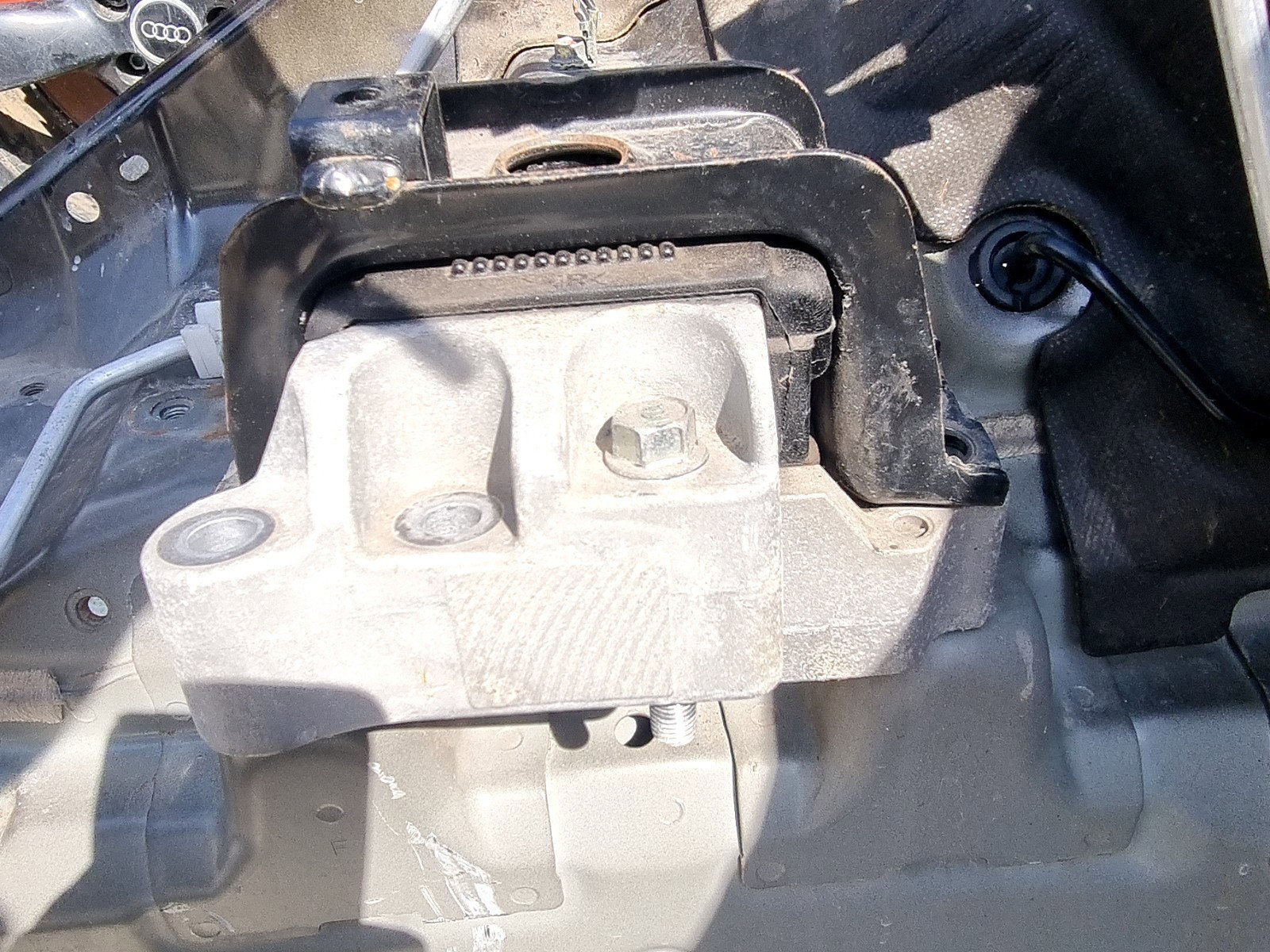 Tampon motor MITSUBISHI Outlander III [Fabr 2012-2014] 2.0 Hibrid 4B11 149KW / 203CP - imagine 2