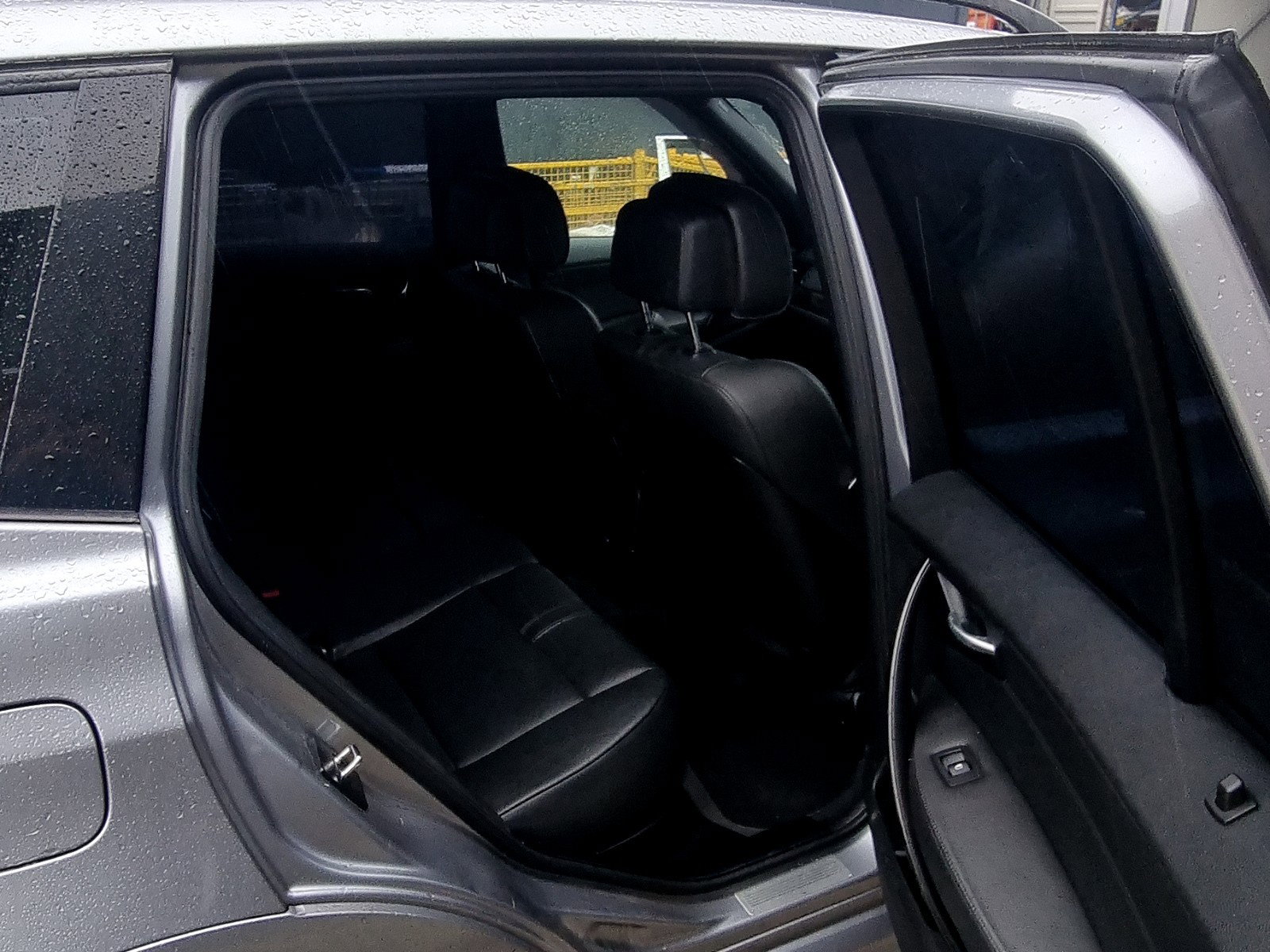 Cheder usa dreapta spate Bmw X3 (E83) [Fabr 2003-2009] 2.0 N47D 130 KW / 177 CP