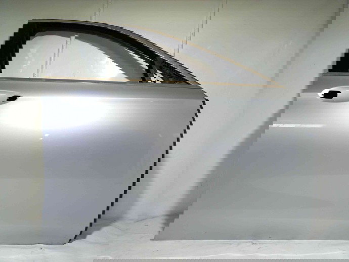 Usa dreapta fata OEM Mercedes E220 W213 2.0 2016-2021