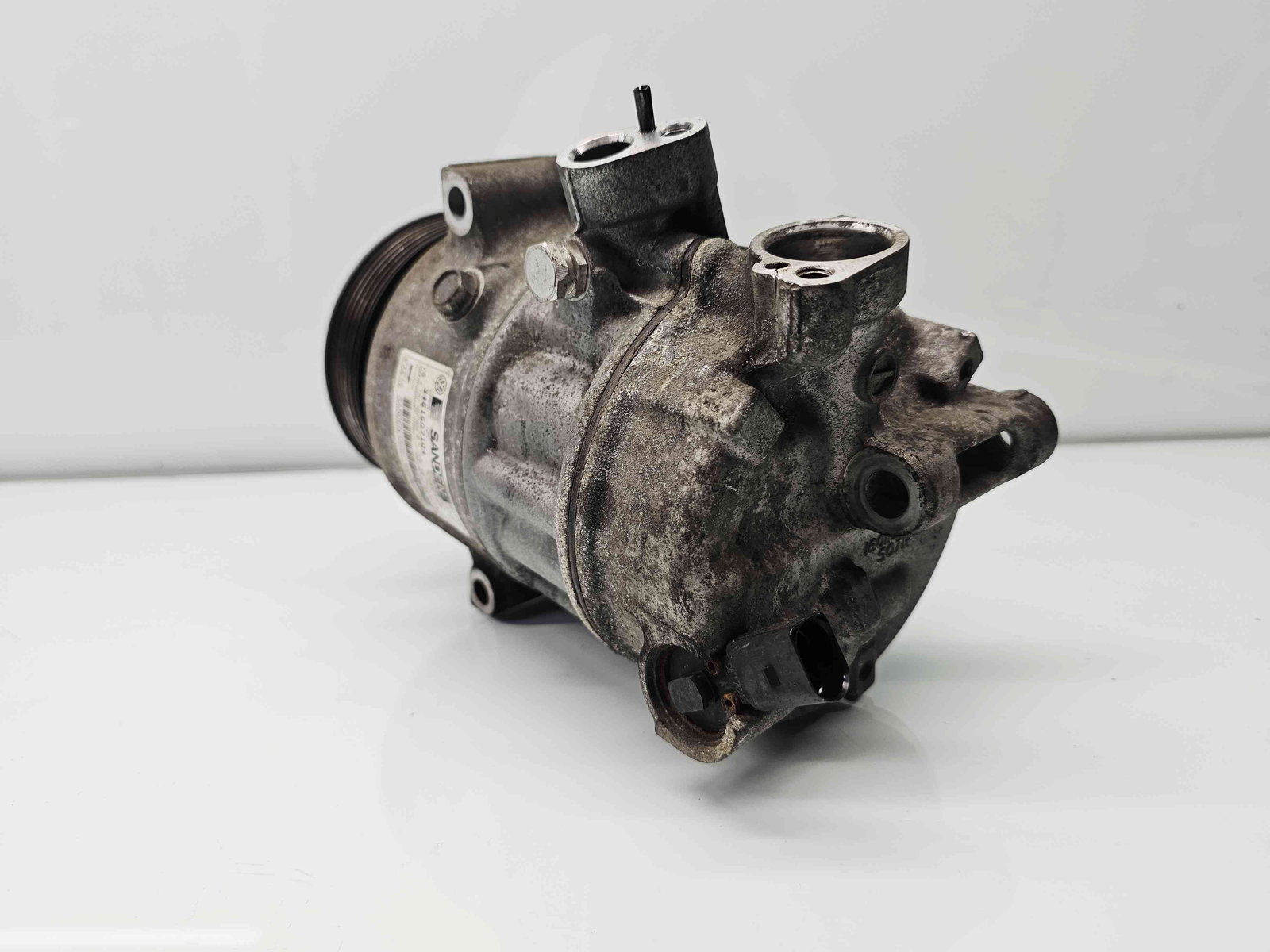 Compresor clima Volkswagen Polo (6R) [Fabr 2009-2016] 1K0820808 B 1.2 TDI CFWA 55KW / 75CP - imagine 7