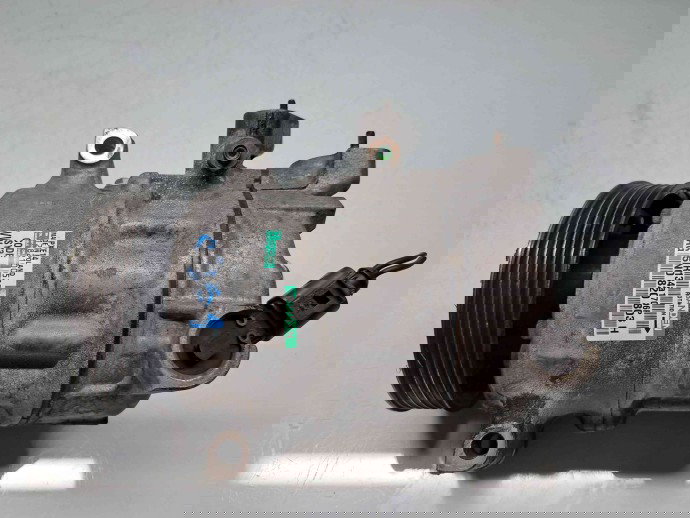 Compresor clima Volkswagen Golf 6 (5K1) [Fabr 2009-2013] 5N0820803H 1.6 TDI CAYB 66KW / 90CP