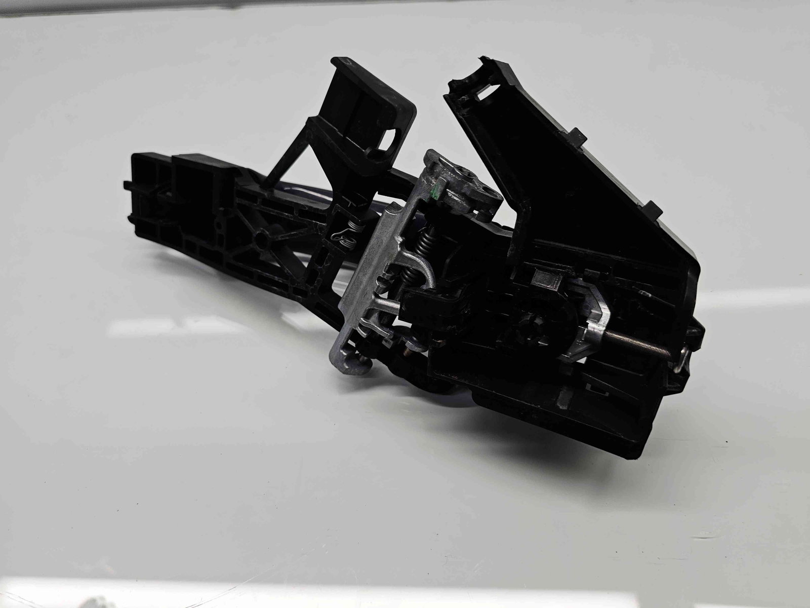 Maner usa stanga fata Ford B-Max [Fabr 2012-prezent] Midnight Sky - imagine 4