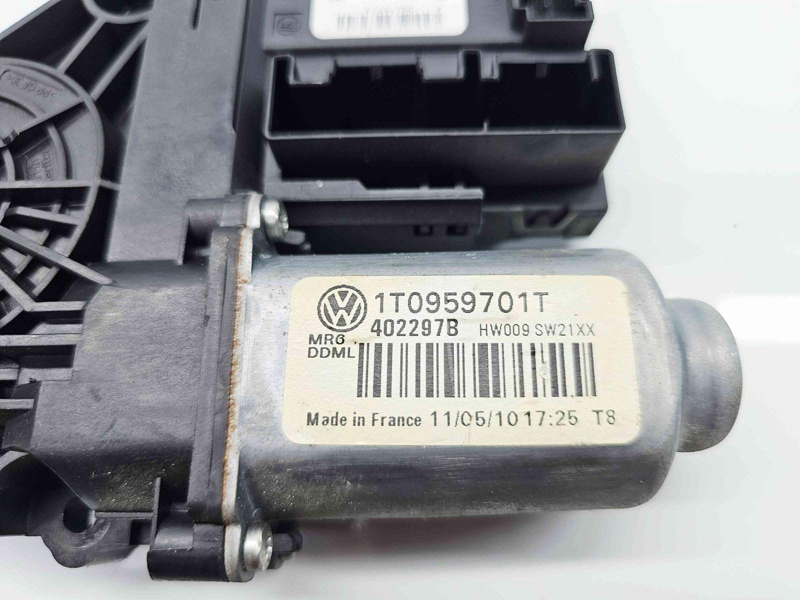 Motoras geam dreapta fata Volkswagen Caddy 3 (2KA, 2KH) [Fabr 2004-2010] 1T0959701T - imagine 4