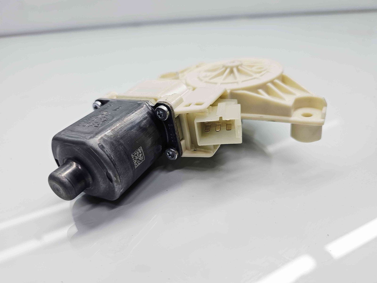 Motoras geam dreapta fata Mercedes Clasa C Coupe (C204) Facelift AMG [Fabr 2011-2015] A2048200142 - imagine 3